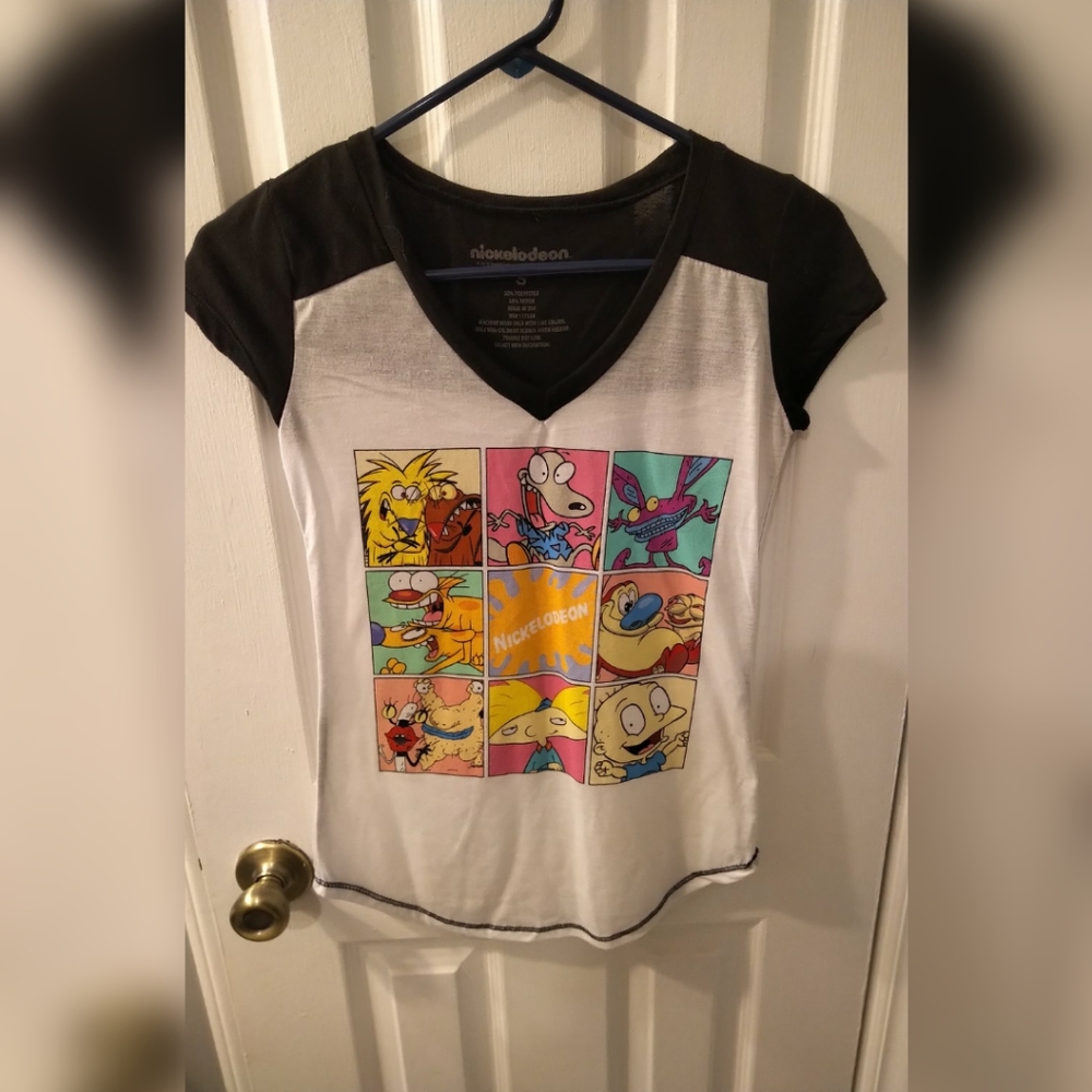NWOT Hot Topic Nickelodeon Baseball T-shirt